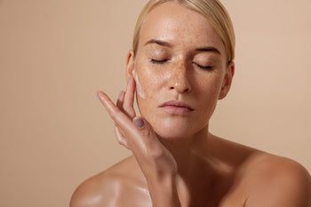 Une femme à la peau sensible 